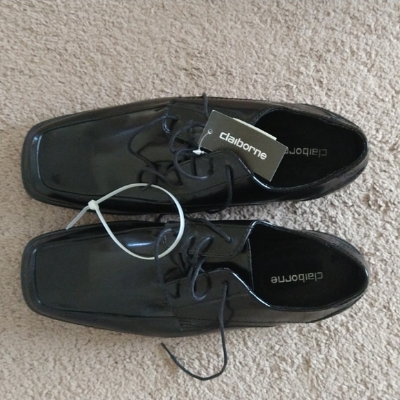 Liz Claiborne Other - Liz Claiborne men's black formal shoes size 11